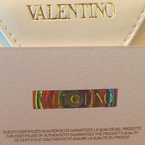 🍃💕NIB Valentino Mauve Pearl Lace Cateye Sunnies - Picture 6 of 9